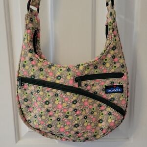 Kavu Floral Print Shoulder Bag - Pink, Green, Black